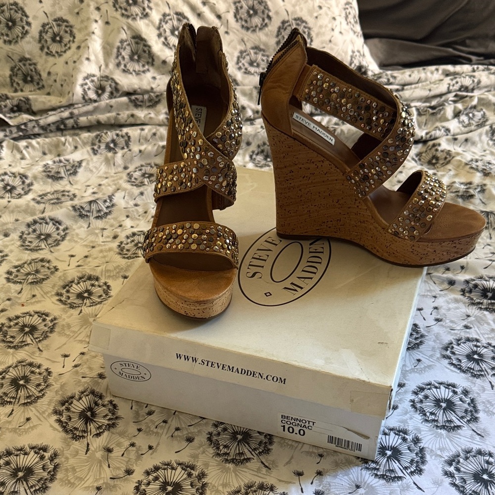 Steve Madden Cognac Studded Cork Wedge Sandals